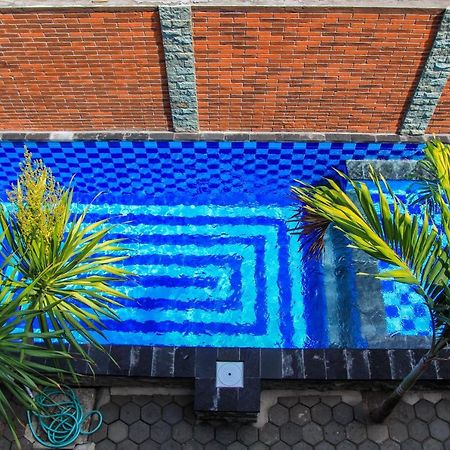 D'Tegal House Hotel Nusa Lembongan  Exterior photo