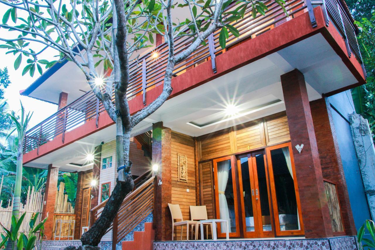 D'Tegal House Hotel Nusa Lembongan  Exterior photo